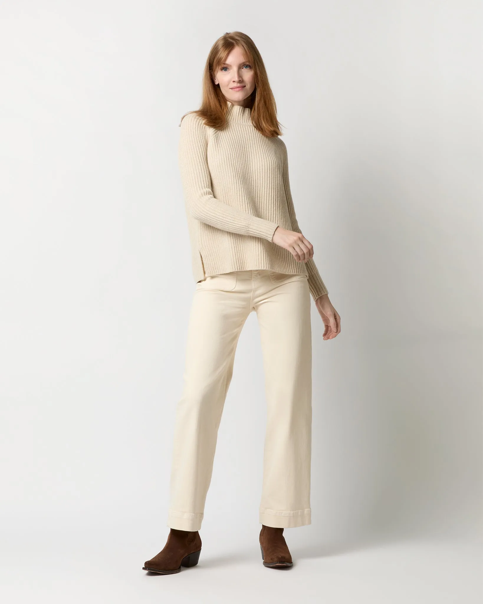 Dana Shaker-Stitch Turtleneck Sweater in Wheat Cashmere