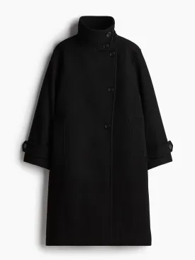 High-collar coat