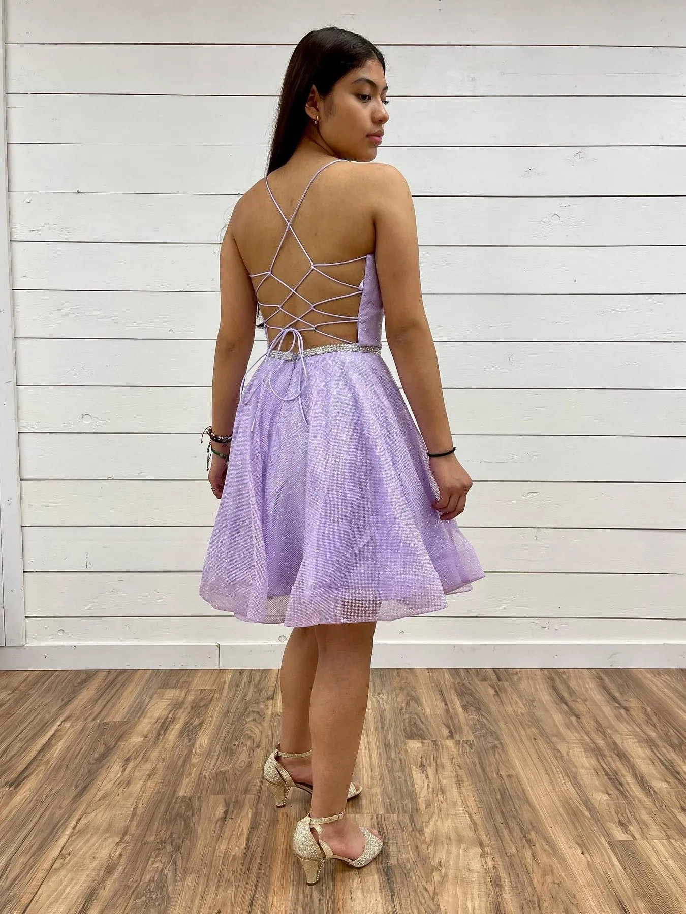 V Neck Backless Purple Tulle Prom Dresses with Belt, Backless Purple Homecoming Dresses, Short Lilac Formal Evening Dresses